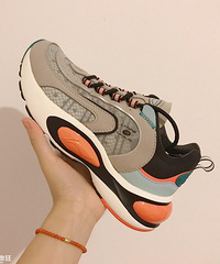 �����������Ь���ǳ���͸����㣬�Դ����ߣ��޺ô����·���