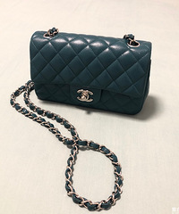 ����һ������9���������ζ�CF�����㣬��������ȫ���ŵ�