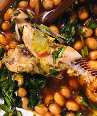 ���������һ�����Ǽ���Ӭ���ӣ��ϰ������С