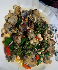 3���˻���100���Ǯ���˲�ʿ�ٴ���Ϻ��û����