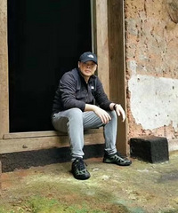 83年知名国企单位的哥子征婚,开朗幽默、稳重大方