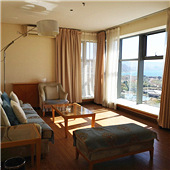 ���ɺ������׷�180