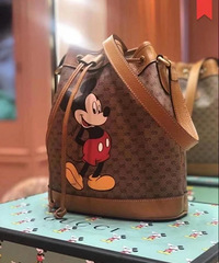 Gucci鼠年新款来圈钱了,米奇水桶包好可爱
