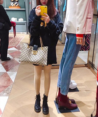 小个子想买大包真是太难了!最后下叉了Gucci的大号小蜜蜂