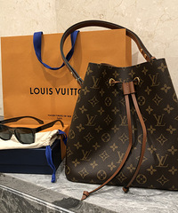 LV¿ɫˮͰò