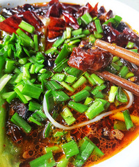 �����˿���ߺ����Ӽ����ߣ���Ȼ����������ǰһ��