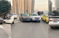 �ڻ��½ַ������ң�����������ĸ���������