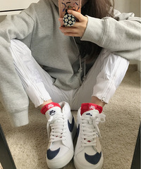 ˫Ϳ˹һ˫Ьˣ۸񲻹󡢿ʽҲÿ