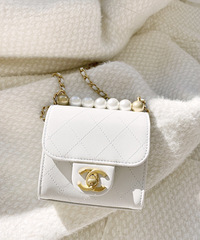 ��������ζ��������1��4���֣������ȵ��ǵ�miumiuǮ��