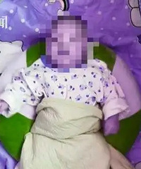 2月大男婴被保姆照顾4天死亡,妈妈崩溃:网上找的