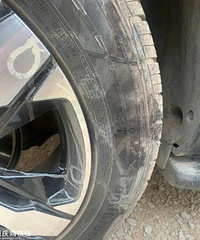 ������С�Ĺε�ʯͷ�����˸����ӣ������б�Ҫ����