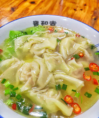 ����ĳ��־�Ȼ���԰��������ĵ㣬�ٽ�ζ������ɫ