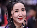 娄艺潇32岁脸垮成这样