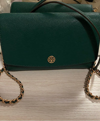 һ������2��ToryBurch��������2000�࣬��ֱ̫����