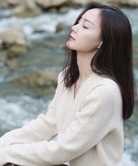 硕士毕业的美女医生等你来撩