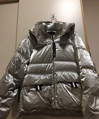 讲真,拉夏贝尔倒闭其实是因为衣服太土了?