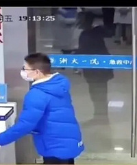 亲自送感谢信到医院,宝贝儿,你真棒!