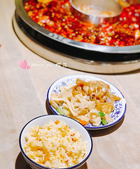 ����������һ���±���Ի������������ѡһ��