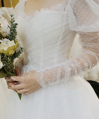 只试了3件婚纱就找到了最爱,露背鱼尾性感大气、泡泡袖甜美可爱