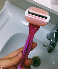 ЩȻţǷǳʵü۸񻹱