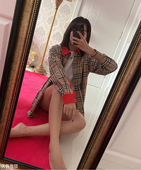 最近入手好物,LV达芙妮链条包、巴宝莉衬衣