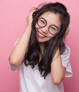 94年160CM妹子征婚,从事电商运营