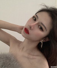 毛领照片已经过时了,我开始向筷子、睡衣下手了