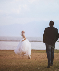 旅拍意义不仅在于更加自然,还有满满的故事感【新年秀出婚纱照】