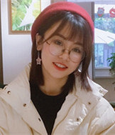 94年性格开朗的女老师等你来撩
