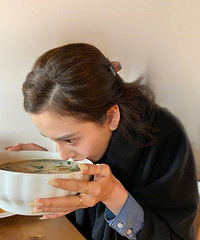 ����������Ϸ۱�����˵�ǰ���