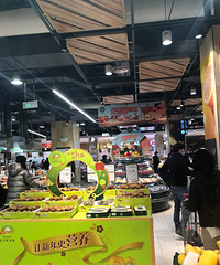 U城天街部分恢复营业啦!趁买菜路过逛了下,人最多的还是这个店
