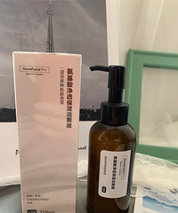最近感觉国货很火,来说说我用到的这款,爽肤水很保湿不输大牌