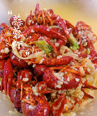 �����˽����һ��С��Ϻ��������ͷ��С��Ϻ����ˬ