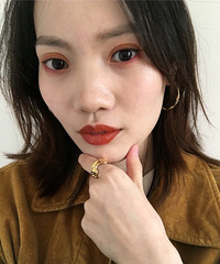 化完妆就是街上最酷的崽
