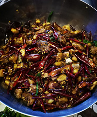 �����и����¶�������ҵ�Ķ����̰��Ǽ������ʵ�