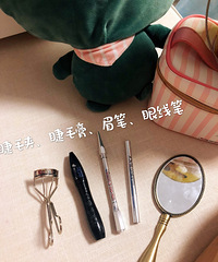 跟着美妆直播学化妆,每个步骤都有“心机”小技巧