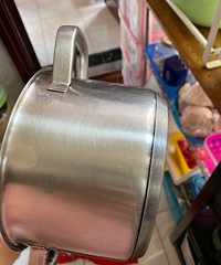 分享一个洗锅神器,锅底都清洁得锃锃亮