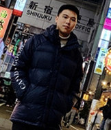 94年180CM小哥征婚,从事地产工作