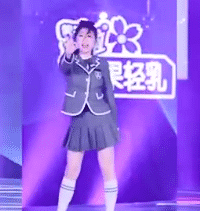 ��2��ֱ����̨������ϲ��˭�ģ�