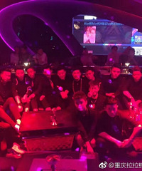 �ഺ����2�ַ���������������̨T