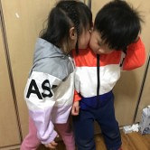 给龙凤胎淘的实惠春装