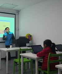 听说小升初必须要考奥数,一年级娃就已经开始学奥数了