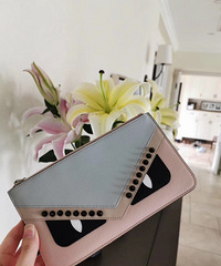 ���˸�FendiС���޵�С�ְ��������Լ��������