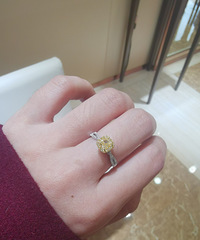 看到那么多人晒黄金,有人喜欢彩宝吗
