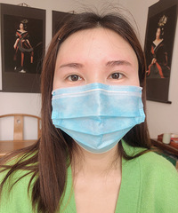 医护人员可以去免费做眉毛,感觉暖暖的。