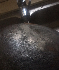 你们的厨房都没有生活气息吗?难道你们的灶台每天都抹?