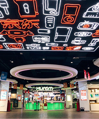 首探京东电器超级体验店