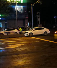 ��λ�����ǣ��ݳ�һ��ҪС�ļ�ʻ��