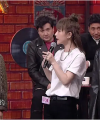 ���ں�ɳ��������ͼ����һ��Цһ��