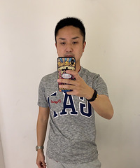 刚听说GAP全场六折,于是马上去下叉!整了五样才360
